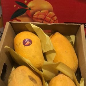 Pakistani Premium mango Stockholm